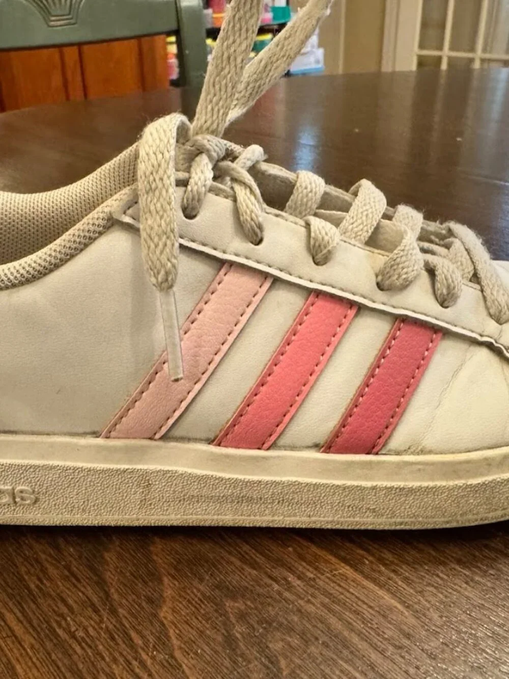 Adidas Girls Size 2 Grand Court Base White Pink Ombre Stripes Sneakers